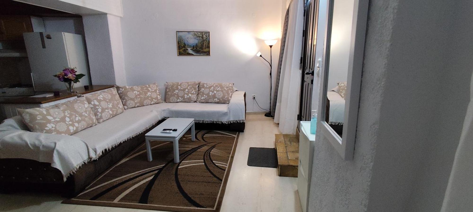 Ευρύχωρο Και Άνετο Διαμέρισμα Στην Ιτέα Joanna'S Apartment Kirra Екстер'єр фото